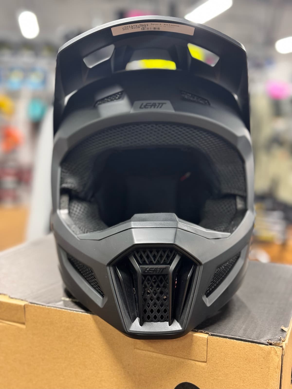 MOTO 2.5 V24 STLTH
