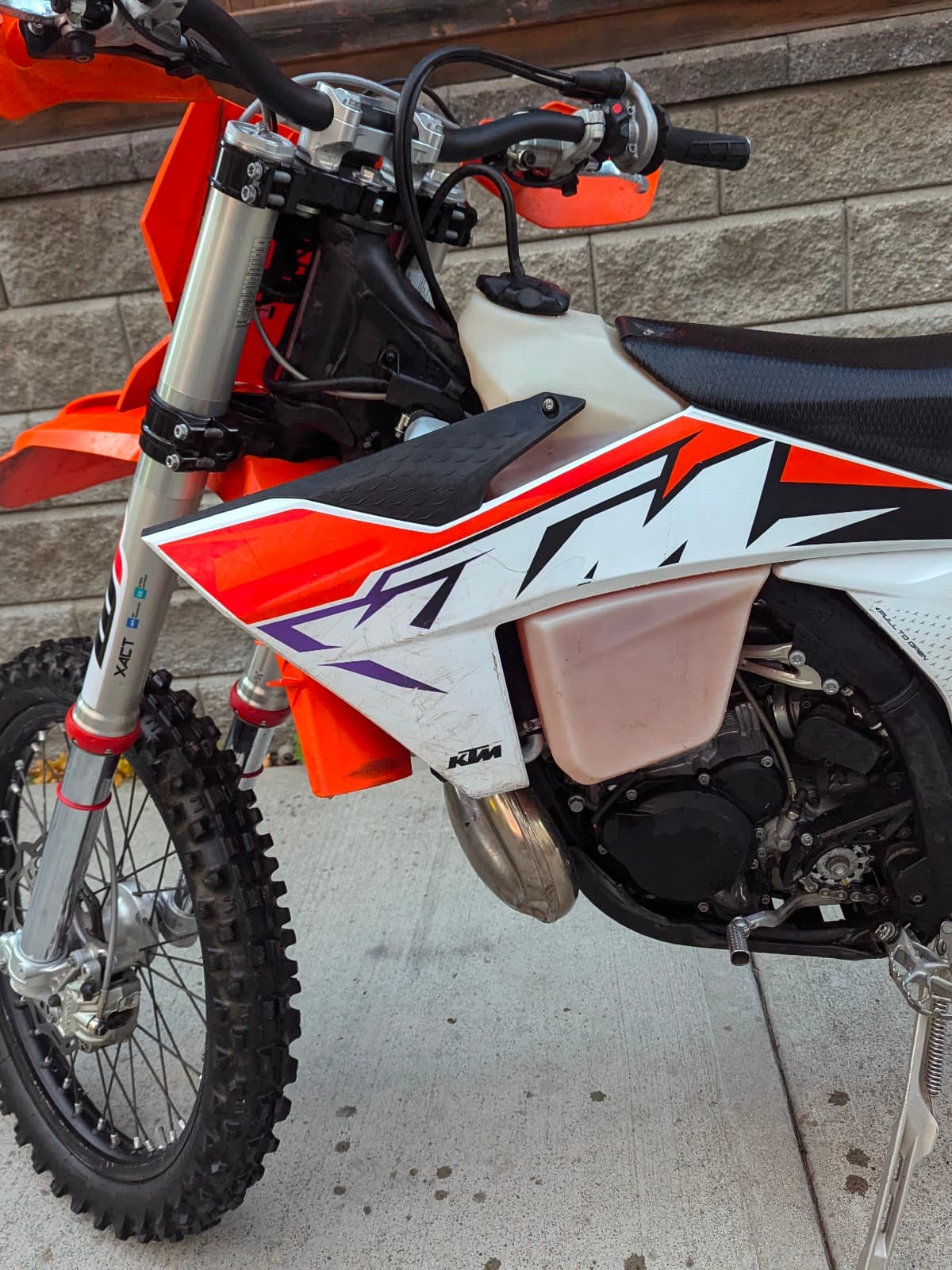  2023 KTM 300 XC