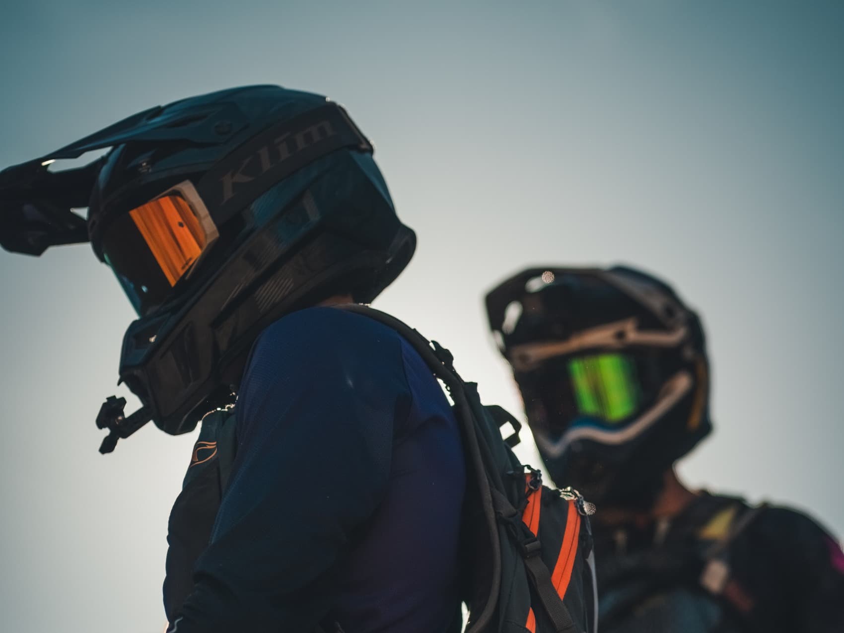 Motocross Helmets: Choosing the Right Fit and Style Guide