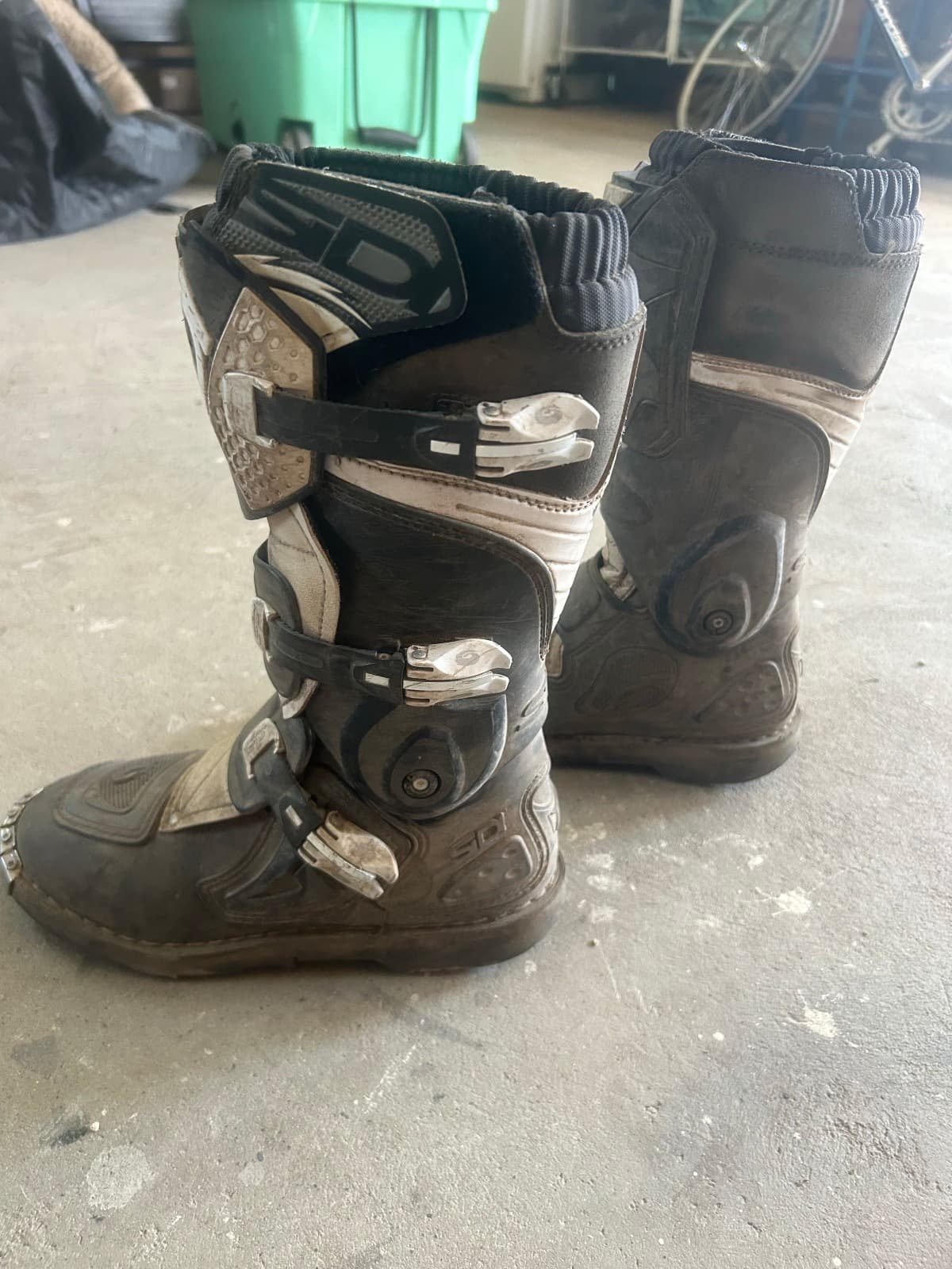 Sidi youth flame boot