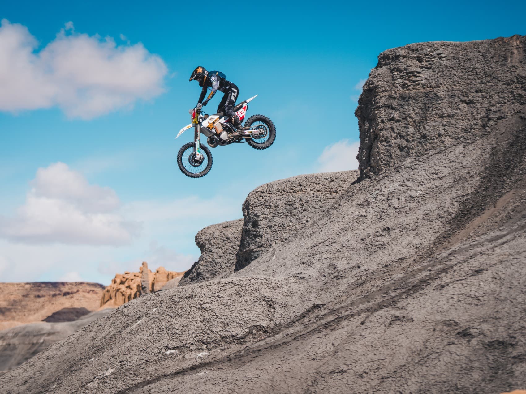 DIY: Building Dirtbike Jumps and Single Tracks Like a Pro