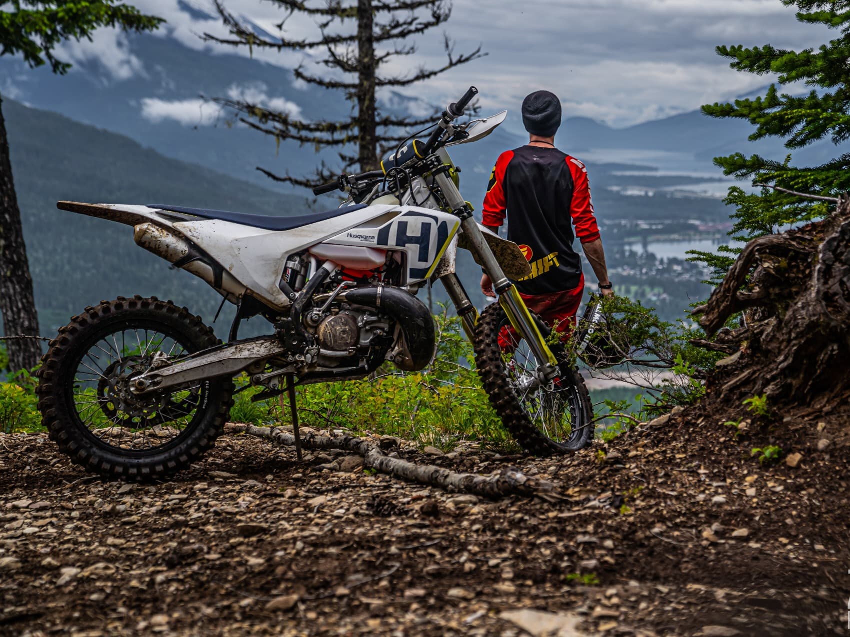 Dirt Bike Gear: The Good, The Bad, and The Ugly Guide