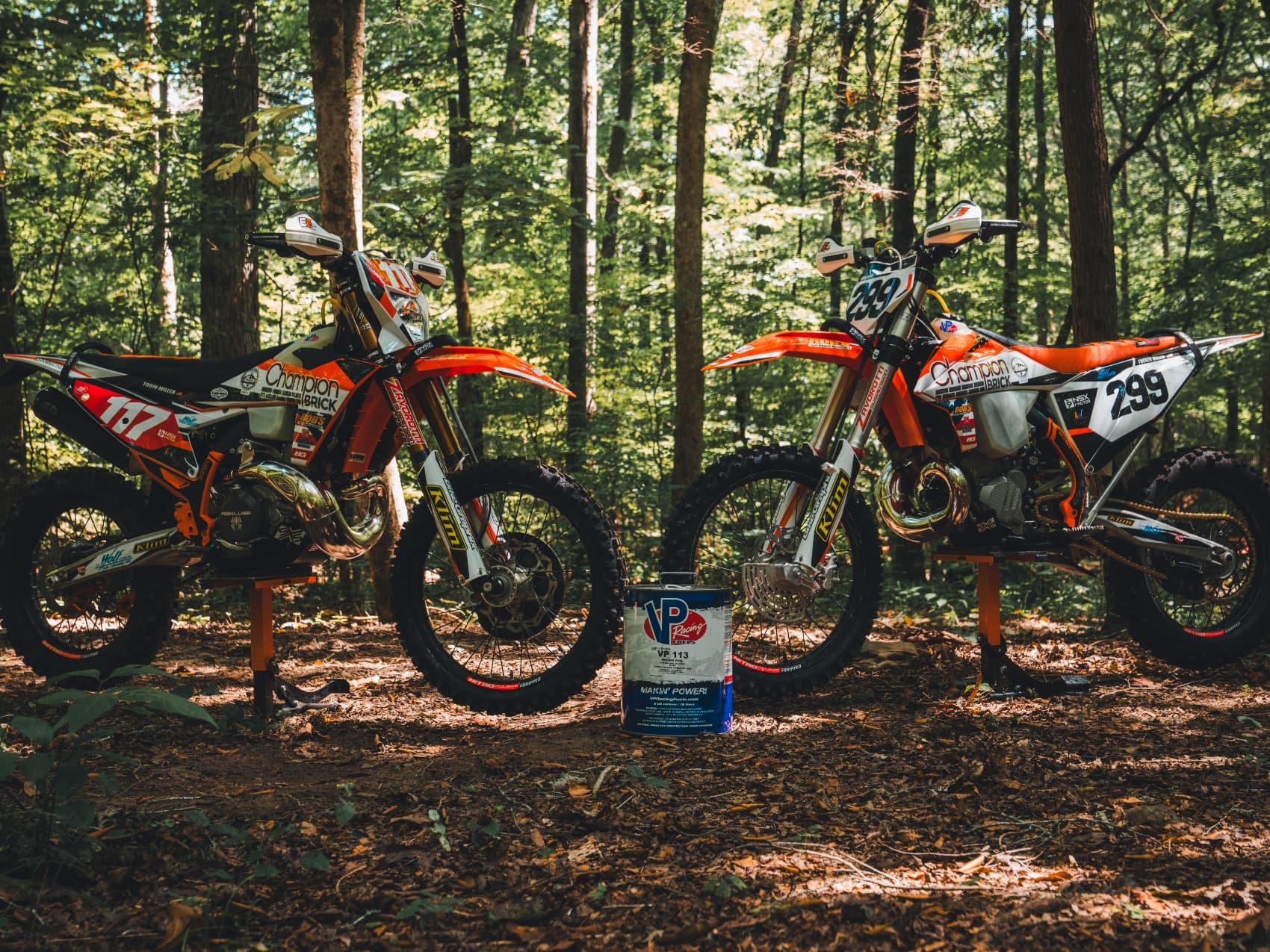 The Ultimate Guide to Enduro Racing: Gear & Techniques